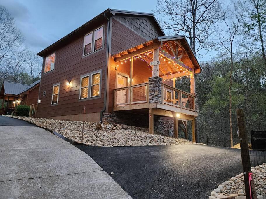 Dancing Bear Cabin- Relax & Enjoy! Sevierville Exterior foto